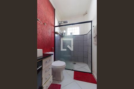 Casa à venda com 106m², 4 quartos e 3 vagasBanheiro(Casa 02)