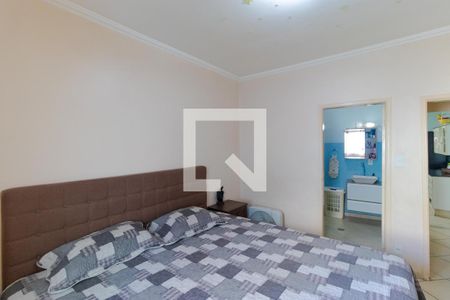 Casa à venda com 106m², 4 quartos e 3 vagasSuíte (Casa 01)