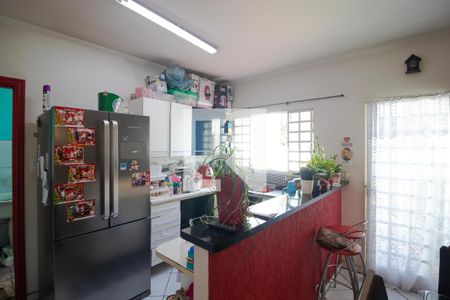 Casa à venda com 106m², 4 quartos e 3 vagasCozinha (Casa 02)