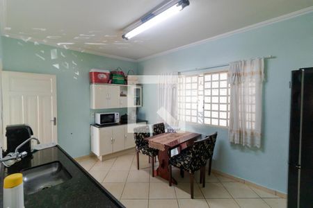 Casa à venda com 106m², 4 quartos e 3 vagasCozinha (Casa 01)