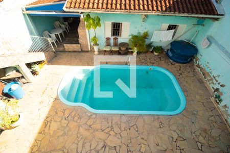 Casa à venda com 106m², 4 quartos e 3 vagasPiscina