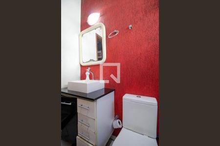 Casa à venda com 106m², 4 quartos e 3 vagasBanheiro(Casa 02)