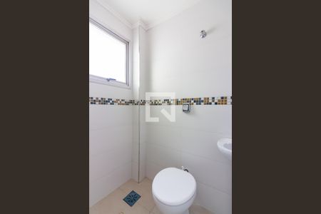 Apartamento para alugar com 150m², 3 quartos e 2 vagas Apartamento para alugar com 150m², 3 quartos e 2 vagasBanheiro de Serviço