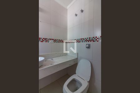 Apartamento para alugar com 150m², 3 quartos e 2 vagas Apartamento para alugar com 150m², 3 quartos e 2 vagasBanheiro da Suíte 2