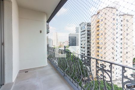 Apartamento para alugar com 150m², 3 quartos e 2 vagas Apartamento para alugar com 150m², 3 quartos e 2 vagasVaranda da Suíte 1