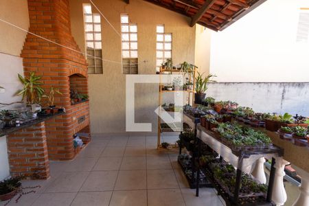 Casa à venda com 160m², 3 quartos e 5 vagasChurrasqueira