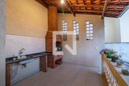 Casa à venda com 160m², 3 quartos e 5 vagasChurrasqueira