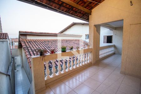 Casa à venda com 160m², 3 quartos e 5 vagasChurrasqueira