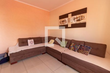 Sala de  TV de casa à venda com 3 quartos, 160m² em Vila Butantã, São Paulo