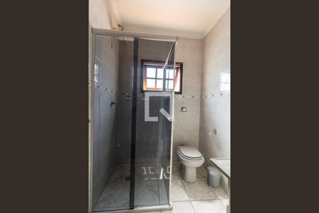 Casa à venda com 160m², 3 quartos e 5 vagasBanheiro Suíte 2