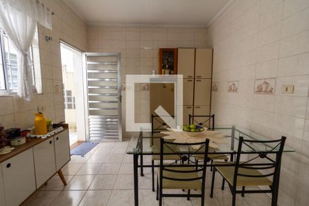 Casa à venda com 160m², 3 quartos e 5 vagasCopa