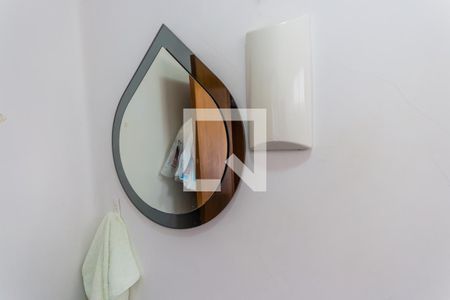 Apartamento à venda com 200m², 4 quartos e 1 vaga Apartamento à venda com 200m², 4 quartos e 1 vagaEspelho