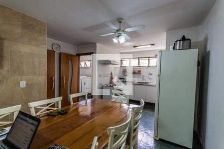 Apartamento à venda com 200m², 4 quartos e 1 vaga Apartamento à venda com 200m², 4 quartos e 1 vagaCozinha