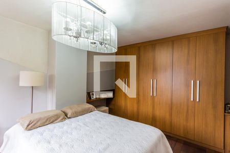 Apartamento à venda com 200m², 4 quartos e 1 vaga Apartamento à venda com 200m², 4 quartos e 1 vagaSuíte