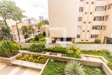 Apartamento à venda com 200m², 4 quartos e 1 vaga Apartamento à venda com 200m², 4 quartos e 1 vagaVista do Quarto 3