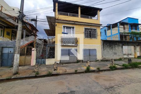Casa à venda com 538m², 4 quartos e 2 vagasFachada