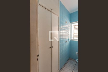 Casa à venda com 175m², 3 quartos e 4 vagasBanheiro 2