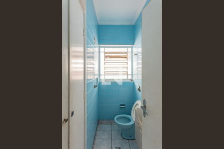 Casa à venda com 175m², 3 quartos e 4 vagasBanheiro 2