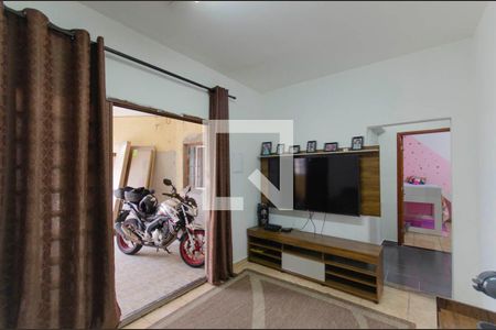 Sala de casa à venda com 2 quartos, m² em Vila Granada, São Paulo