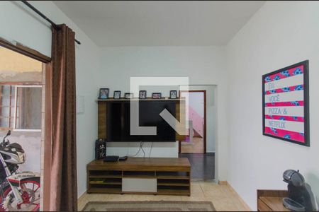 Sala de casa à venda com 2 quartos, m² em Vila Granada, São Paulo