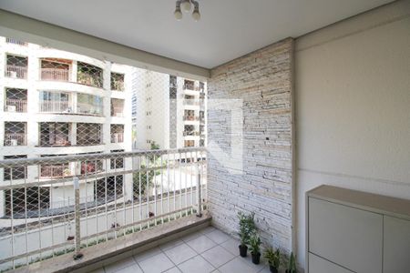 Varanda de apartamento para alugar com 2 quartos, 65m² em Itaim Bibi, São Paulo