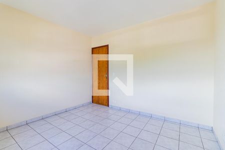 Quarto 2 de casa para alugar com 2 quartos, 110m² em Vila Emir, São Paulo