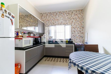 Casa à venda com 224m², 3 quartos e 3 vagasCozinha