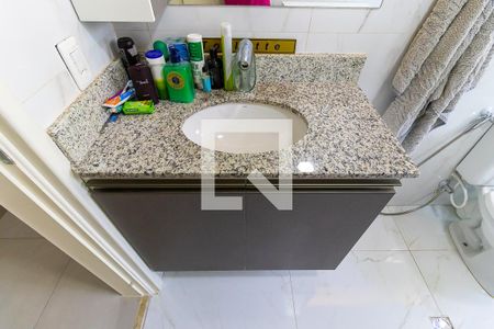 Casa à venda com 224m², 3 quartos e 3 vagasBanheiro