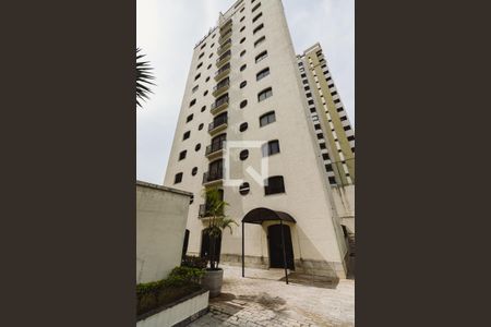 Apartamento para alugar com 79m², 3 quartos e 2 vagasFachada