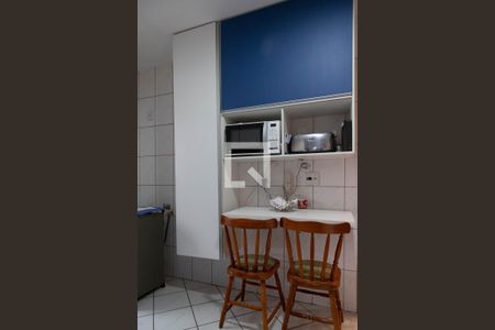 Apartamento à venda com 96m², 3 quartos e 2 vagas Apartamento à venda com 96m², 3 quartos e 2 vagasCozinha