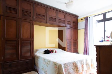 Apartamento à venda com 96m², 3 quartos e 2 vagas Apartamento à venda com 96m², 3 quartos e 2 vagasSuíte