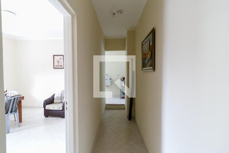 Casa para alugar com 300m², 2 quartos e 4 vagasCorredor 