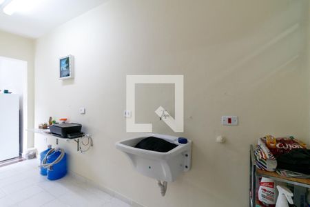 Casa para alugar com 300m², 2 quartos e 4 vagasÁrea de serviço