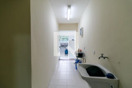 Casa para alugar com 300m², 2 quartos e 4 vagasÁrea de serviço