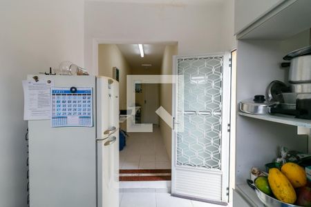 Casa para alugar com 300m², 2 quartos e 4 vagasCozinha