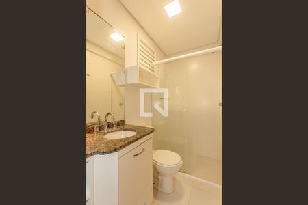 Banheiro de apartamento à venda com 1 quarto, 45m² em Vista Alegre, Curitiba