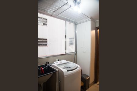 Apartamento à venda com 120m², 2 quartos e 1 vaga Apartamento à venda com 120m², 2 quartos e 1 vagaÁrea de Serviço