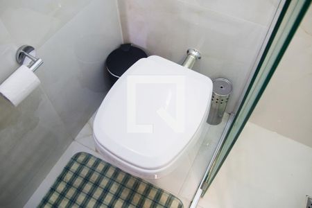 Apartamento à venda com 120m², 2 quartos e 1 vaga Apartamento à venda com 120m², 2 quartos e 1 vagaDetalhe do banheiro