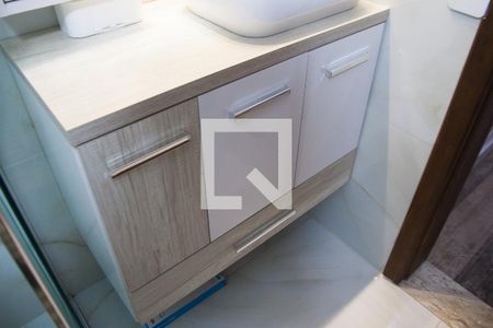 Apartamento à venda com 120m², 2 quartos e 1 vaga Apartamento à venda com 120m², 2 quartos e 1 vagaDetalhe do banheiro