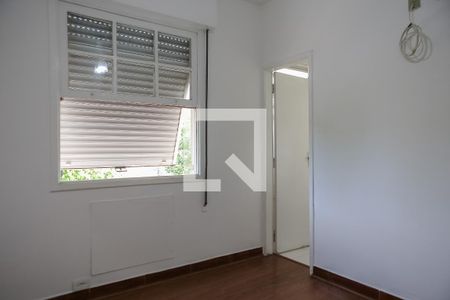Suíte de apartamento para alugar com 2 quartos, 74m² em Boqueirão, Santos