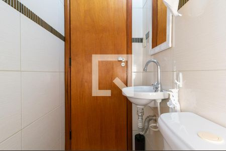 Lavabo de casa à venda com 3 quartos, 150m² em Vila Palmeiras, São Paulo