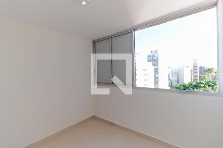 Suíte de apartamento para alugar com 1 quarto, 47m² em Cambuí, Campinas