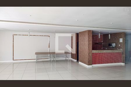 Apartamento para alugar com 64m², 2 quartos e 1 vagaÁrea comum - Salão de festas