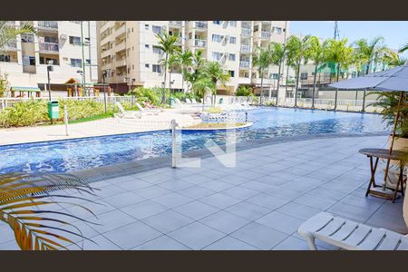 Apartamento para alugar com 64m², 2 quartos e 1 vagaÁrea comum - Piscina