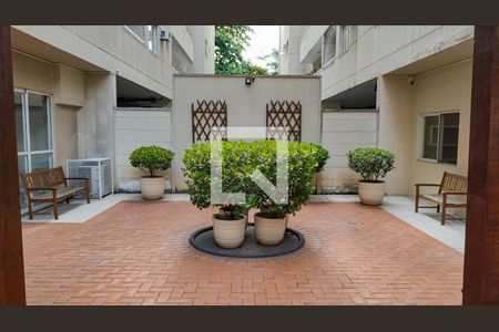 Apartamento para alugar com 64m², 2 quartos e 1 vagaÁrea comum