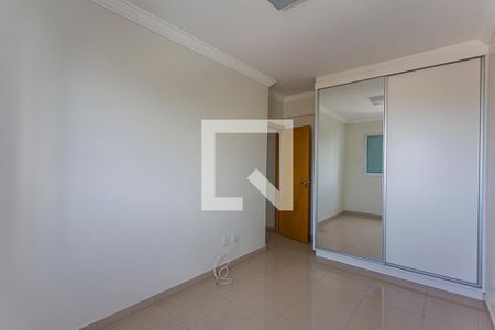 Apartamento para alugar com 90m², 3 quartos e 2 vagasQuarto 2