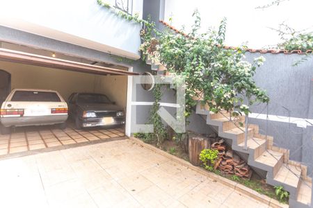 Casa para alugar com 330m², 6 quartos e 3 vagasGaragem