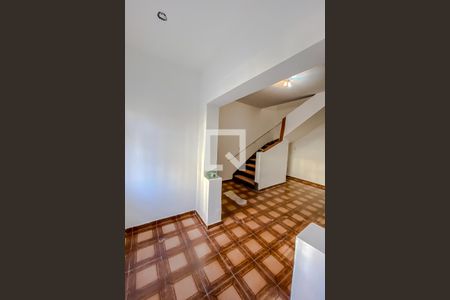 Sala de casa para alugar com 2 quartos, 98m² em Vila Esperança, São Paulo