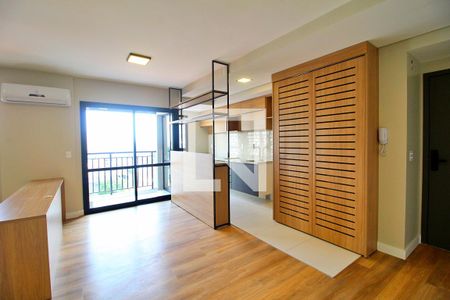 Sala de apartamento à venda com 1 quarto, 44m² em Campestre, Santo André