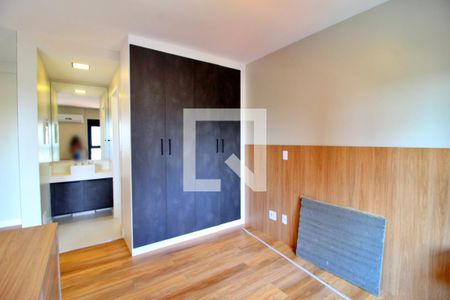 Quarto  de apartamento à venda com 1 quarto, 44m² em Campestre, Santo André